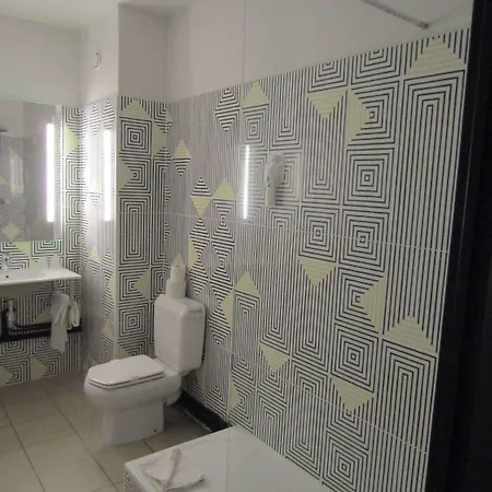 Ibis Styles Massy Opera Hotel Massy (Essonne)
