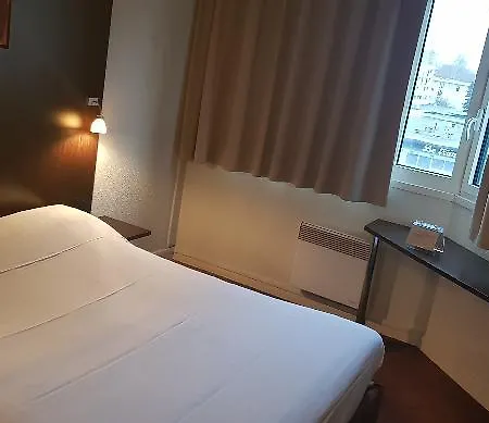 Ibis Styles Massy Opera 3*