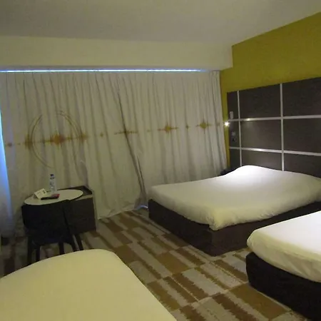 Ibis Styles Massy Opera 3*