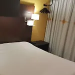 Ibis Styles Opera Szálloda Massy