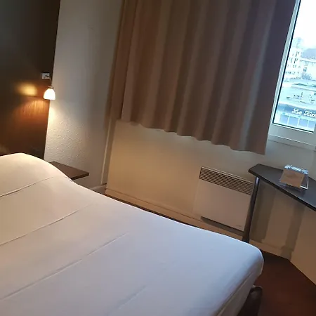 Ibis Styles Opéra Hotel Massy (Essonne)