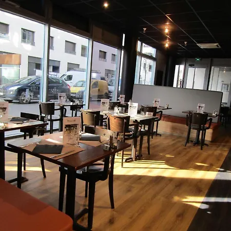 Ibis Styles Opera מלון 3*
