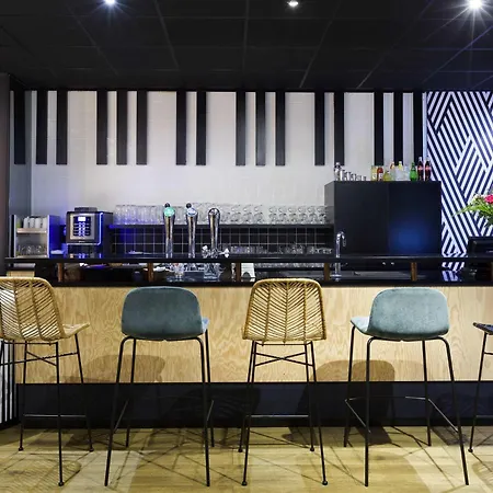 Ibis Styles Opera מלון מאסי