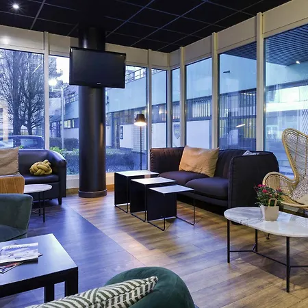 Ibis Styles Opera מלון