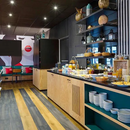מלון Ibis Styles Opera מאסי