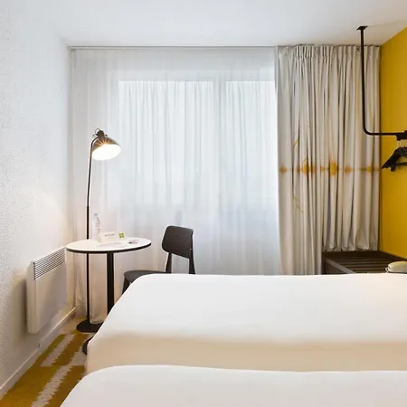 Ibis Styles Opera מלון