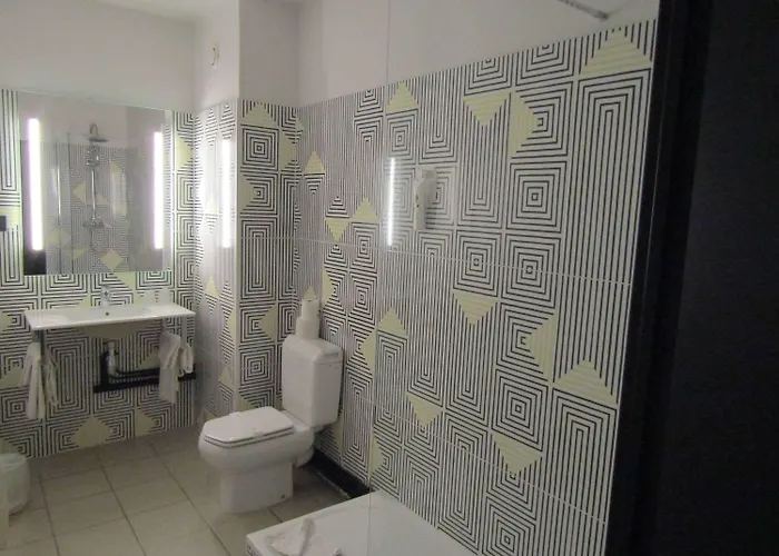 Ibis Styles Opera Otel 3*