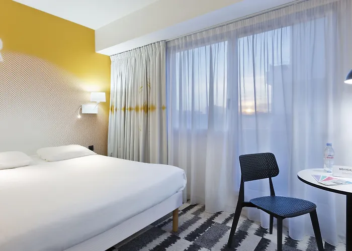 Ibis Styles Opera Otel 3*