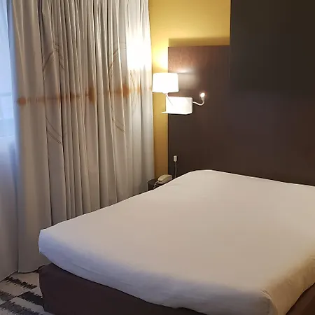 Hotel Ibis Styles Massy Opera